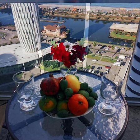 Apartment Batumi Black Pearl Bagian luar foto
