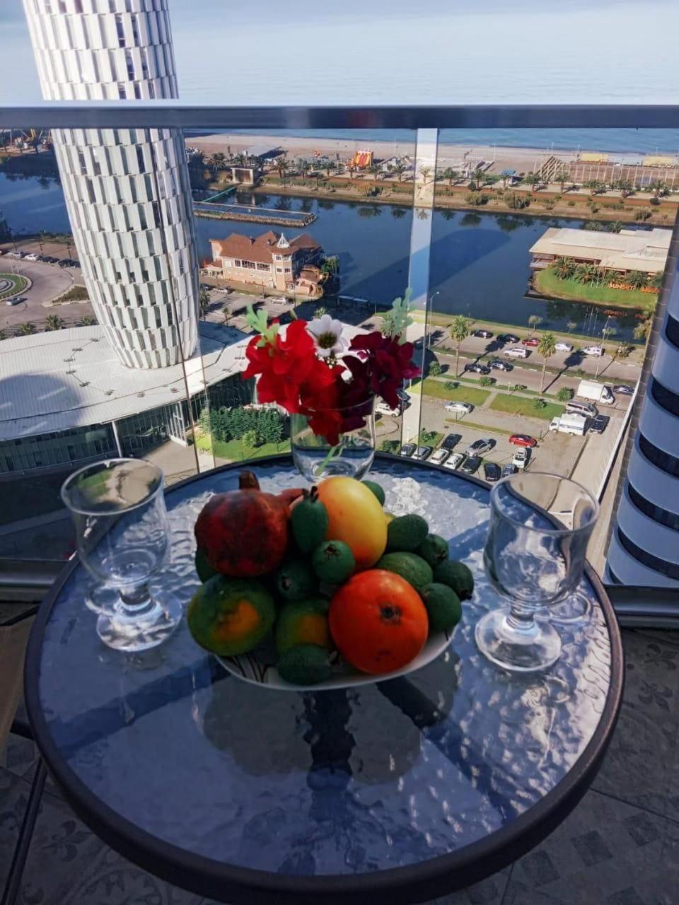 Apartment Batumi Black Pearl Bagian luar foto