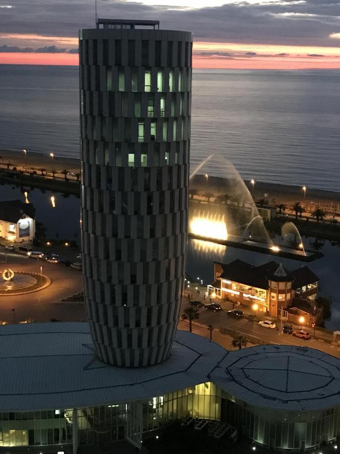 Apartment Batumi Black Pearl Bagian luar foto